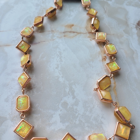 Worthington geometric necklace - Picture 2 of 4